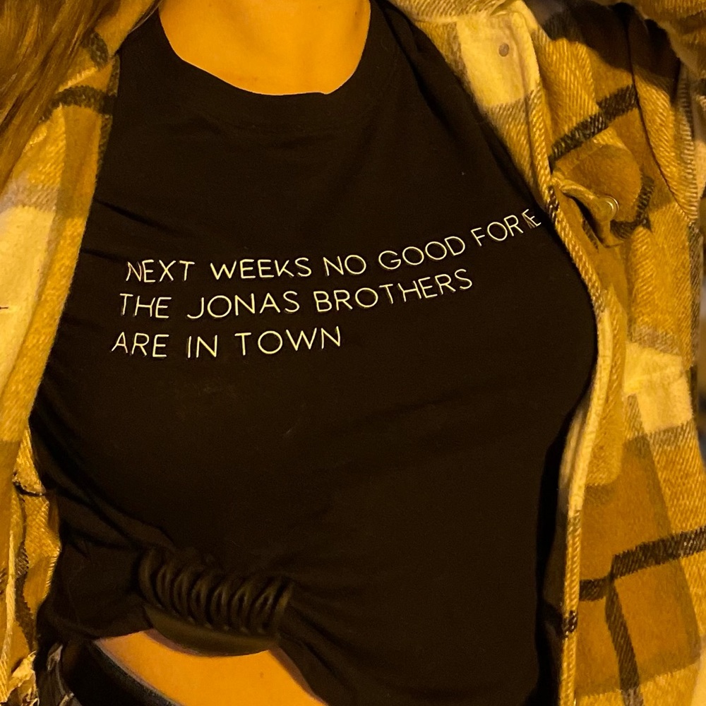 Jonas Brothers - Black T shirt